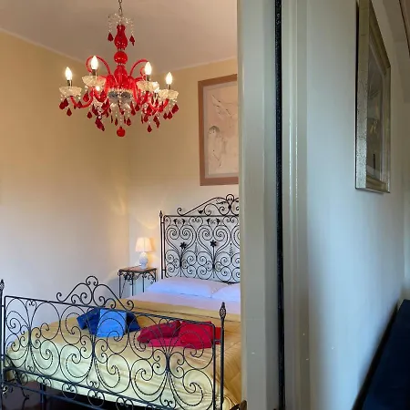 Lady House Apartment *